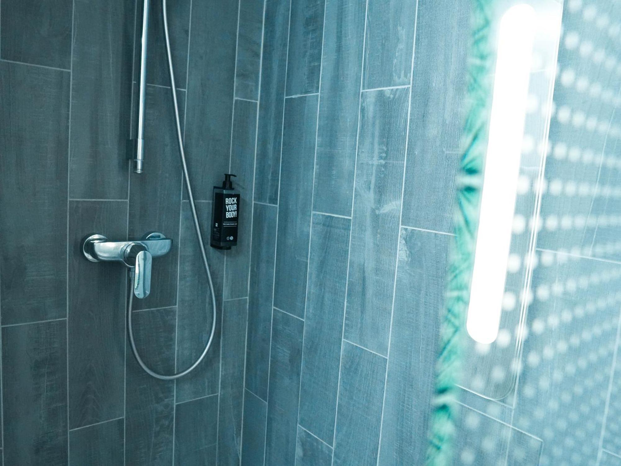 Ibis Caen Porte D'Angleterre エクステリア 写真