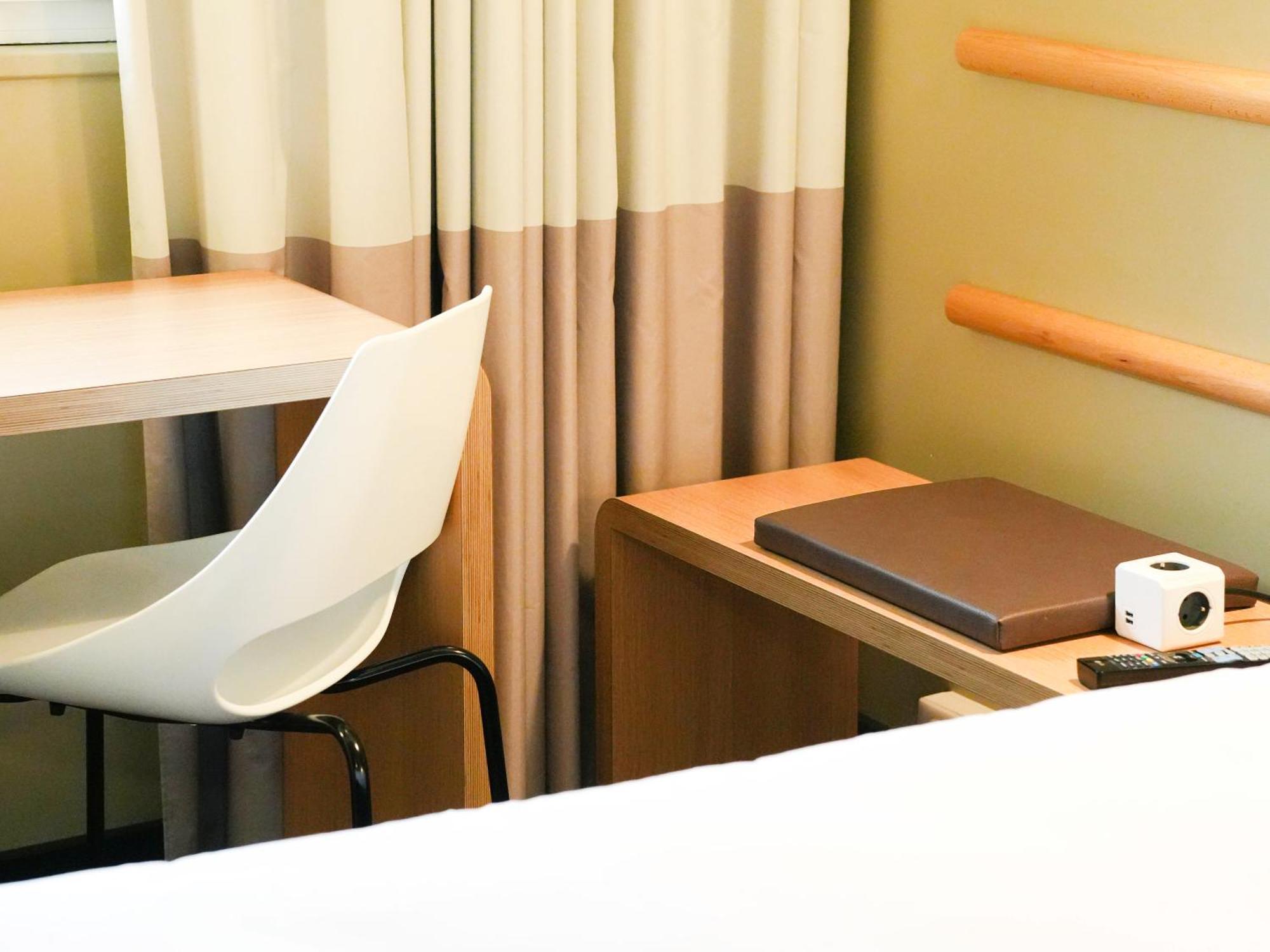 Ibis Caen Porte D'Angleterre エクステリア 写真